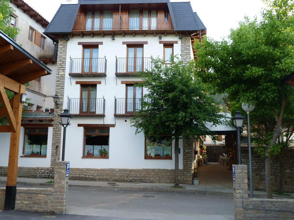 Hotel Esther La Virgen de la Vega Zewnętrze zdjęcie