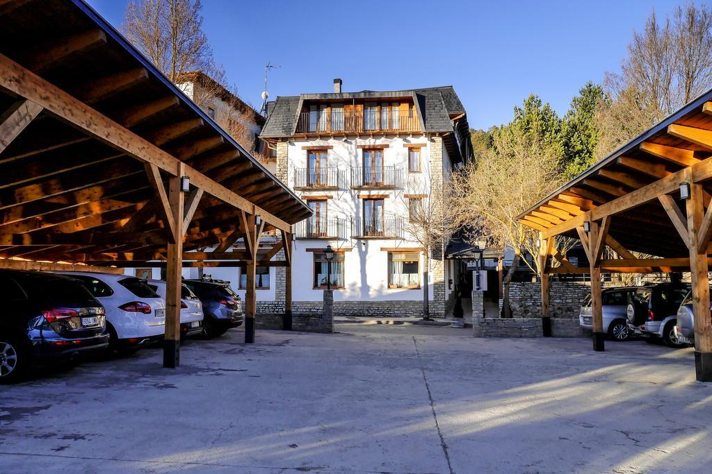 Hotel Esther La Virgen de la Vega Zewnętrze zdjęcie